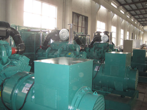 800KW康明斯發電機組
